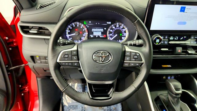 2024 Toyota Highlander XSE AWD w/ 12.3'' Multimedia & 11-Speaker JBL Audio - 23096167 - 11