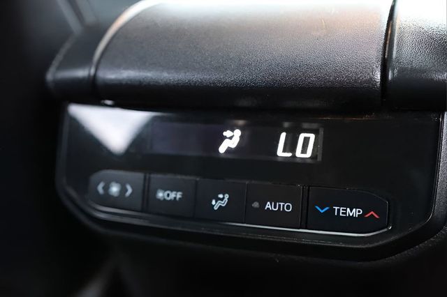 2024 Toyota Highlander XSE FWD - 23024586 - 28