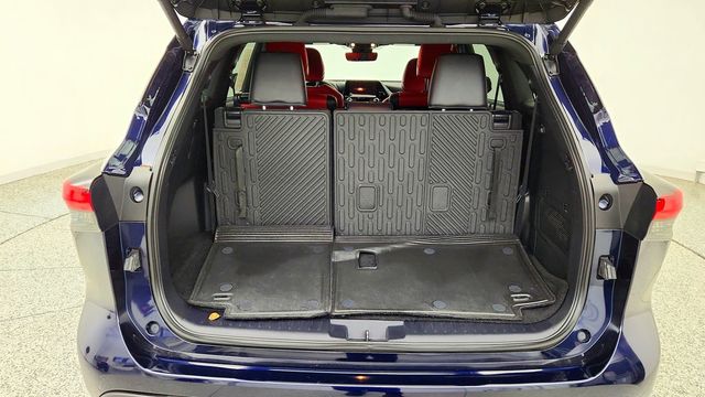 2024 Toyota Highlander XSE FWD w/ Red Leather-Trimmed Seats - 23098936 - 21