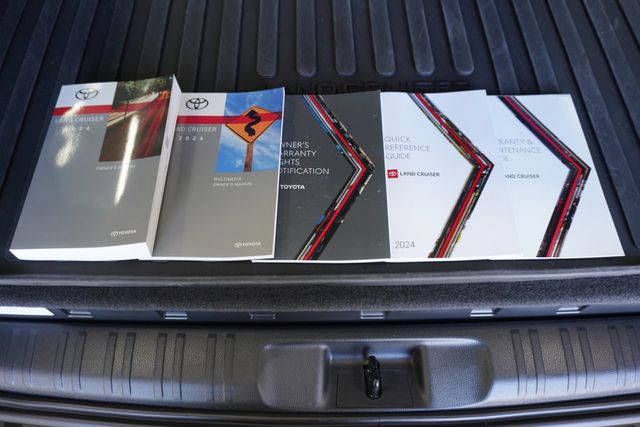 2024 Toyota Land Cruiser  - 22944362 - 29