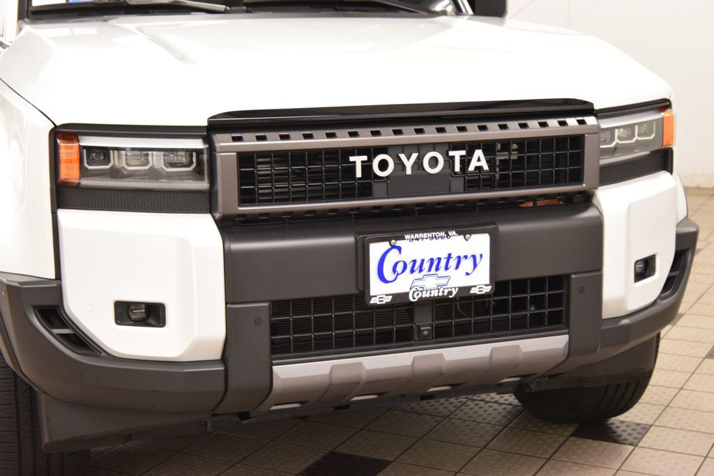 2024 Toyota Land Cruiser 4WD - 23061033 - 12