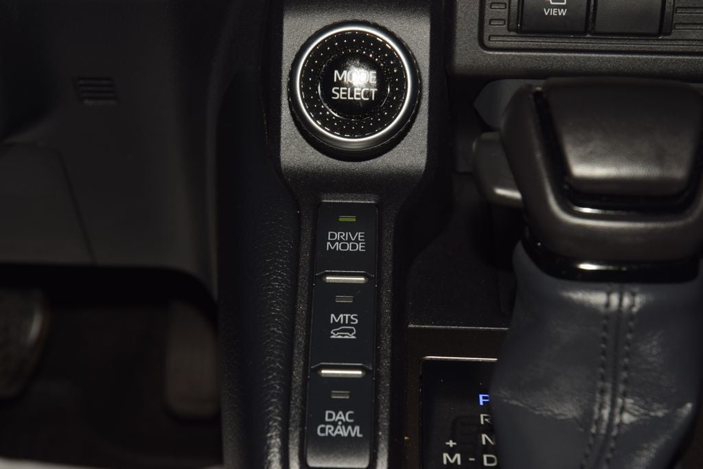 2024 Toyota Land Cruiser 4WD - 23061033 - 34