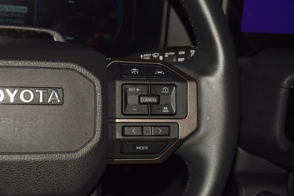2024 Toyota Land Cruiser 4WD - 23061033 - 40