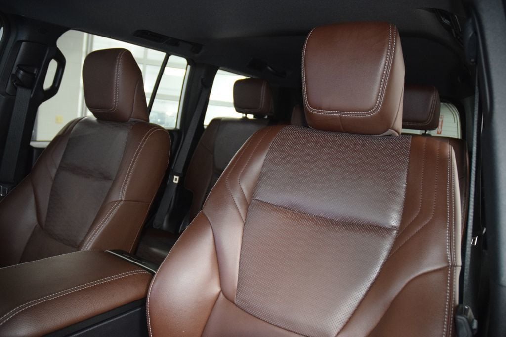 2024 Toyota Land Cruiser 4WD - 23061033 - 43