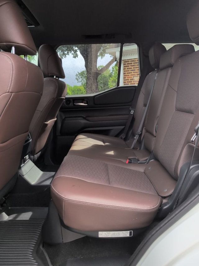 2024 Toyota Land Cruiser Land Cruiser Base w/ Premium Package - 23058182 - 30
