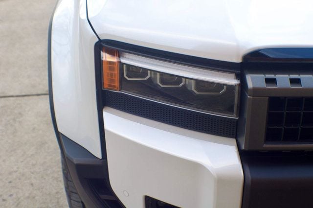 2024 Toyota Land Cruiser Premium Pkg/Heated&Cooled Seats/BlindSpot/Lane Departure Warning - 22985535 - 9