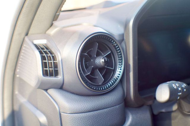 2024 Toyota Land Cruiser Premium Pkg/Heated&Cooled Seats/BlindSpot/Lane Departure Warning - 22985535 - 26