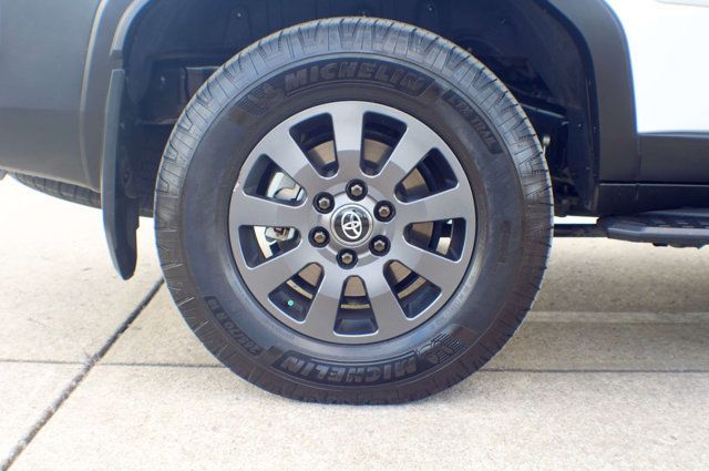 2024 Toyota Land Cruiser Premium Pkg/Heated&Cooled Seats/BlindSpot/Lane Departure Warning - 22985535 - 52