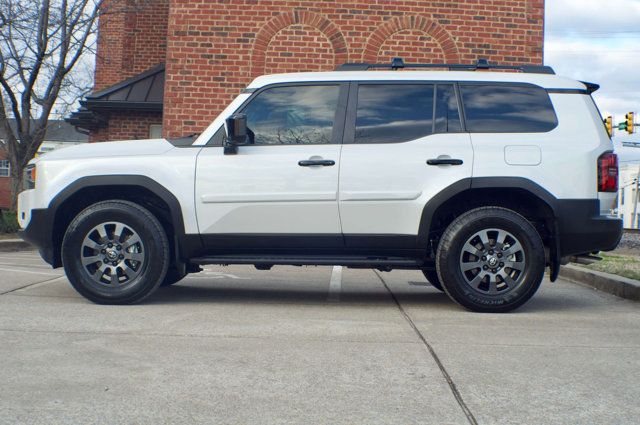 2024 Toyota Land Cruiser Premium Pkg/Heated&Cooled Seats/BlindSpot/Lane Departure Warning - 22985535 - 7