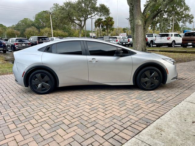 2024 Toyota Prius LE - 22945648 - 6