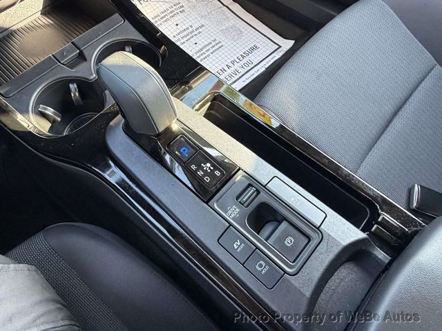 2024 Toyota Prius LE - 23045578 - 17