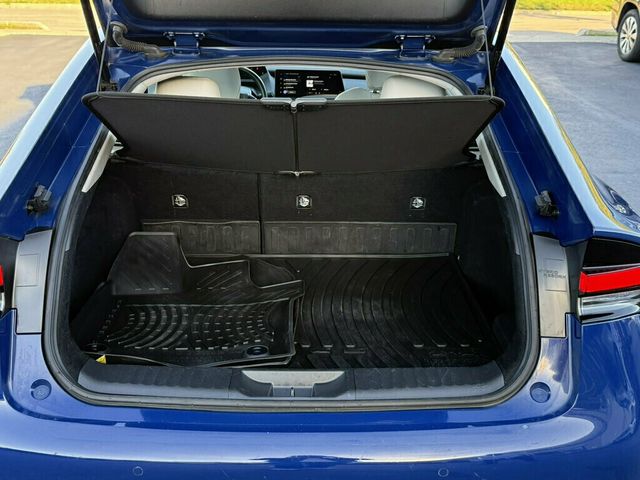 2024 Toyota Prius XLE AWD - 23092886 - 30
