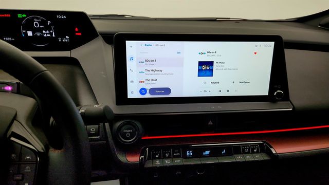 2024 Toyota Prius Prime XSE Premium w/ Advanced Technology Pkg & Heated Rear Seats - 23005805 - 16