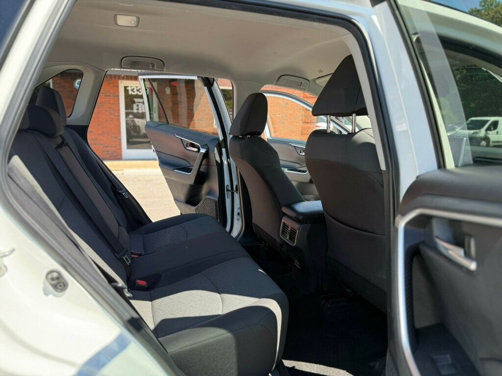 2024 Toyota RAV4 1 OWNER - CLEAN TITLE!! - 22911900 - 13