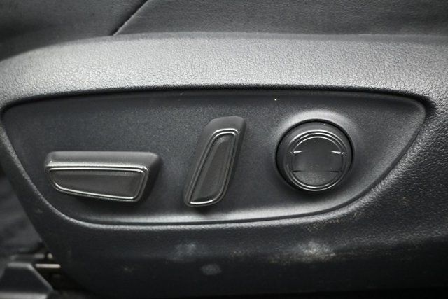 2024 Toyota RAV4 Adventure AWD - 23062534 - 9