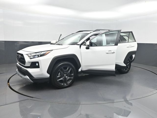 2024 Toyota RAV4 Adventure AWD - 23062534 - 38