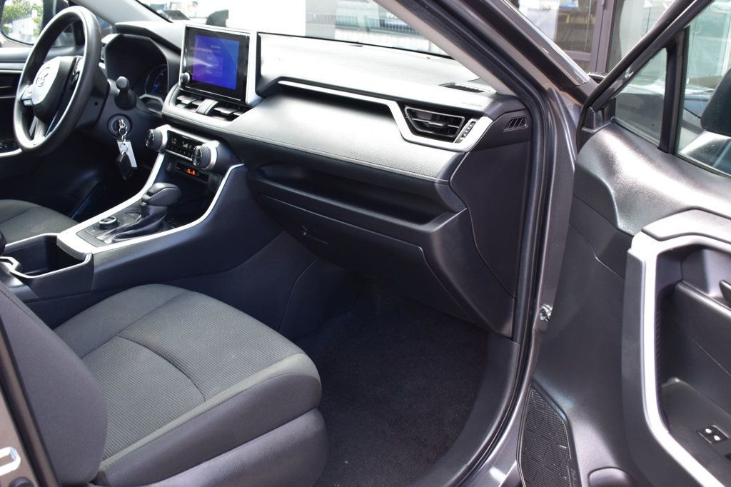 2024 Toyota RAV4 Hybrid LE AWD - 23100113 - 17