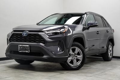 2024 Toyota RAV4 - 2T3MWRFV0RW235630