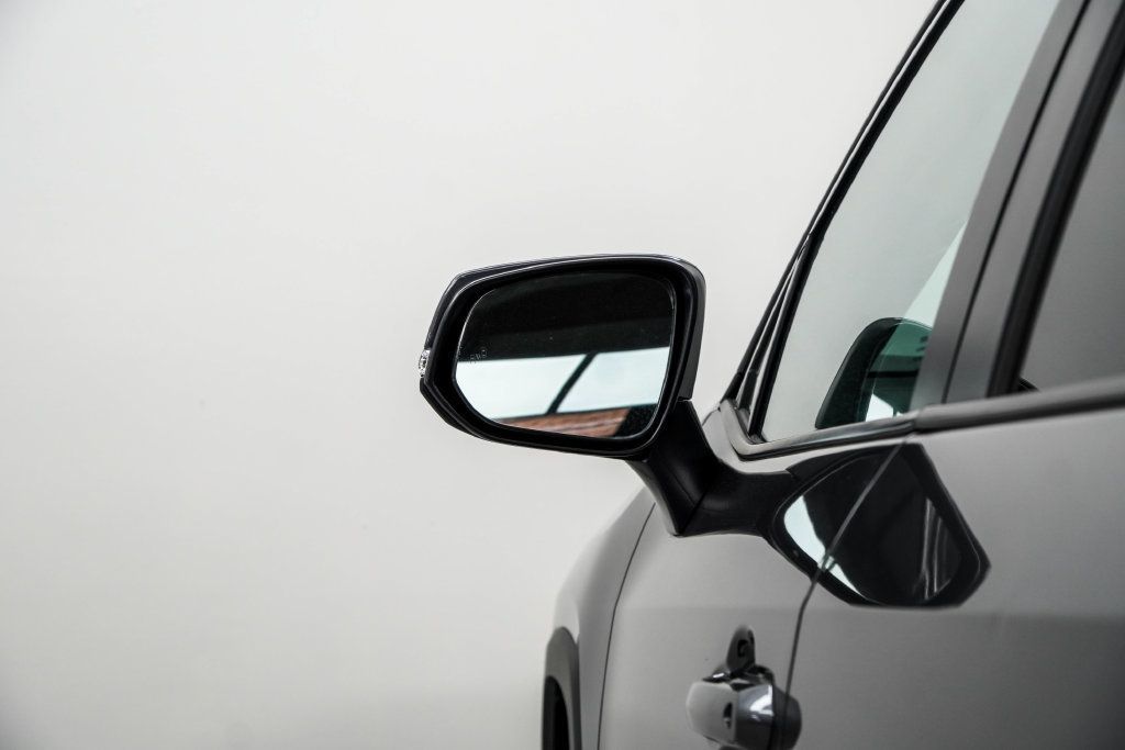 Toyota RAV4 photo 13
