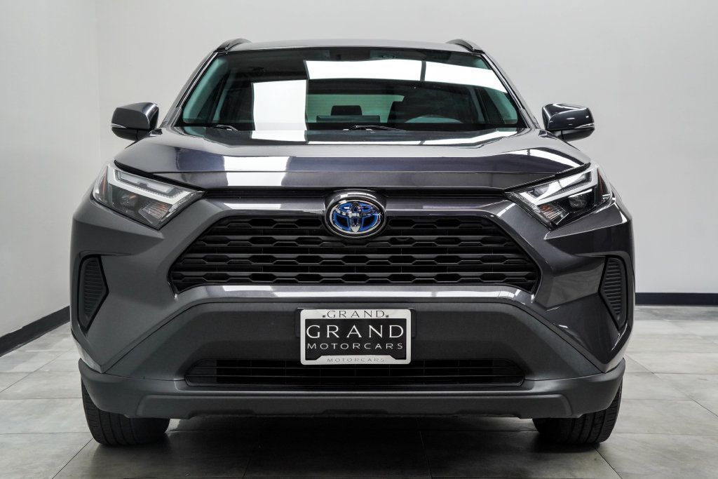 Toyota RAV4 photo 4