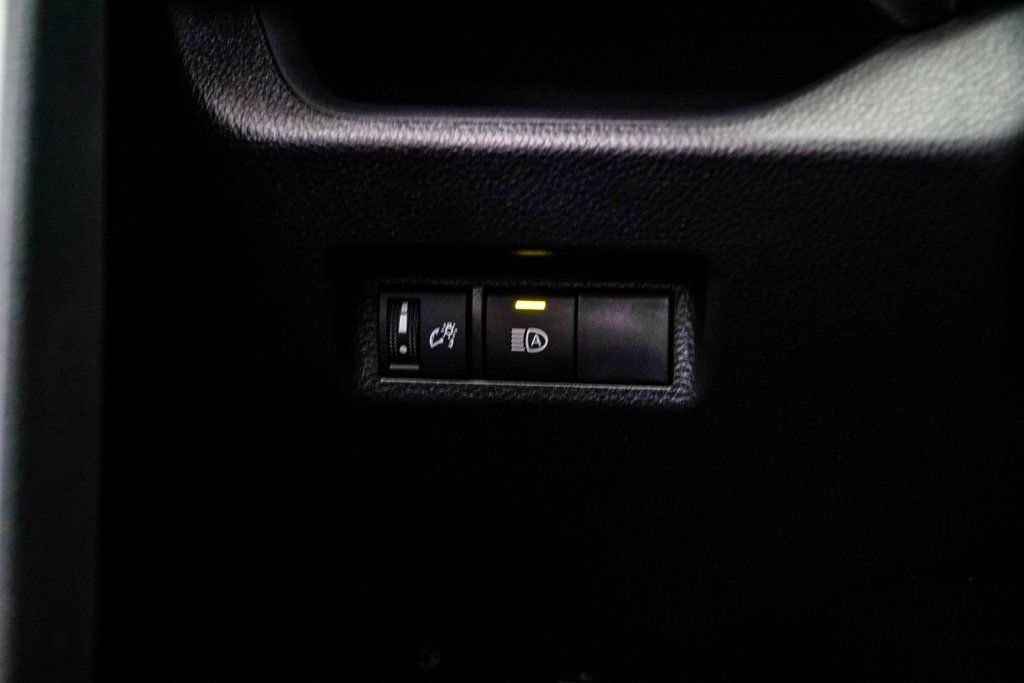 Toyota RAV4 photo 28