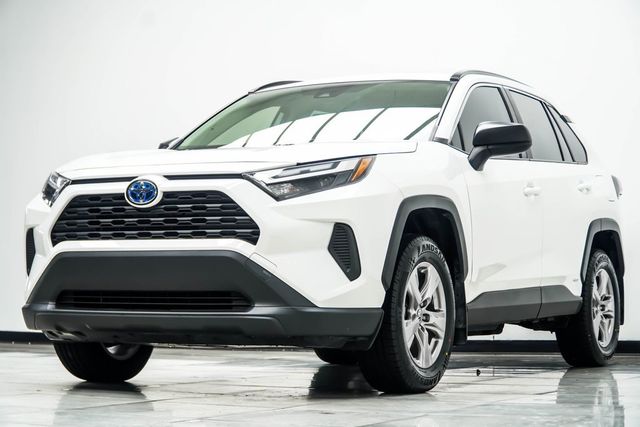 2024 Toyota RAV4 Hybrid LE AWD - 23066131 - 8
