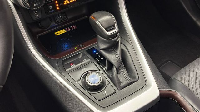 2024 Toyota RAV4 Hybrid Limited AWD - 23034746 - 22