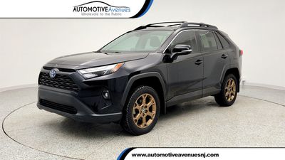 2024 Toyota RAV4 - 2T3UWRFV9RW194642