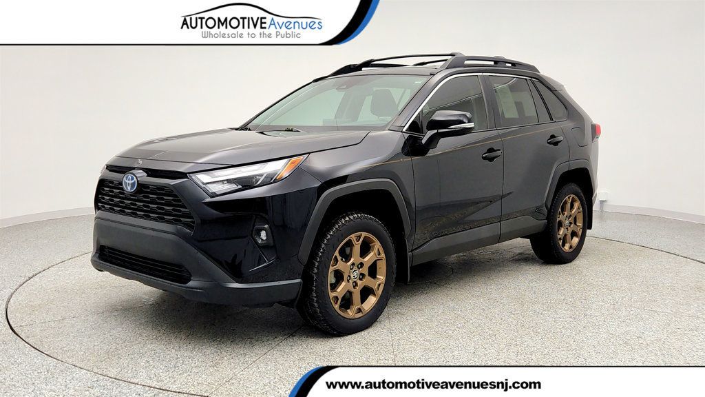 2024 Toyota RAV4 Hybrid Woodland AWD - 22978270 | Video 1