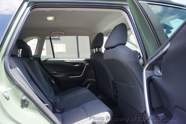 2024 Toyota RAV4 Hybrid Woodland AWD CARPLAY REAR CAMERA HEATED SEATS LOADED!!! - 23037123 - 13