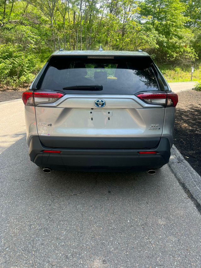 2024 Toyota RAV4 Hybrid XLE AWD - 23028848 - 4