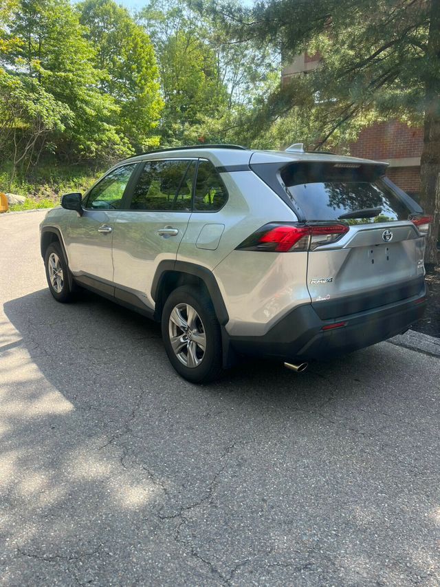 2024 Toyota RAV4 Hybrid XLE AWD - 23028848 - 5