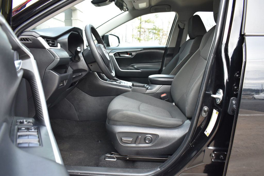 2024 Toyota RAV4 Hybrid XLE AWD - 22964916 - 12