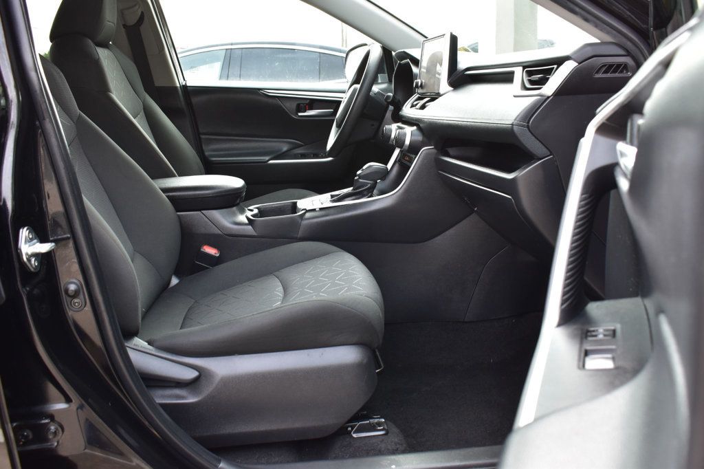 2024 Toyota RAV4 Hybrid XLE AWD - 22964916 - 15