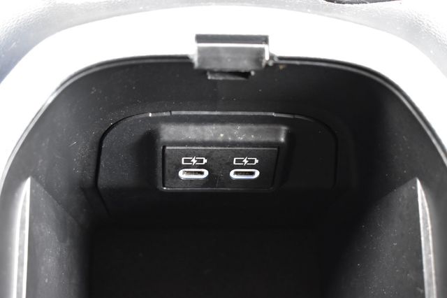 2024 Toyota RAV4 Hybrid XLE AWD - 22964916 - 31