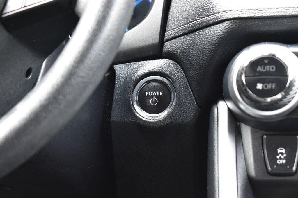 2024 Toyota RAV4 Hybrid XLE AWD - 22964916 - 37