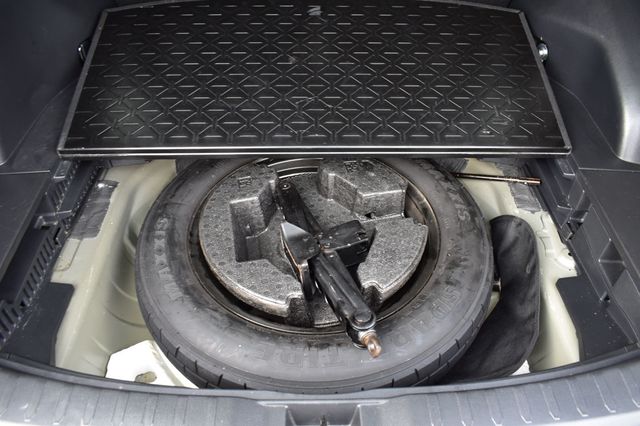 2024 Toyota RAV4 Hybrid XLE AWD - 22964916 - 40