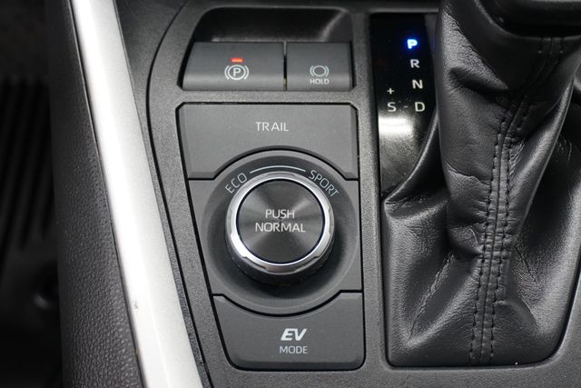 2024 Toyota RAV4 Hybrid XLE AWD - 23014046 - 18