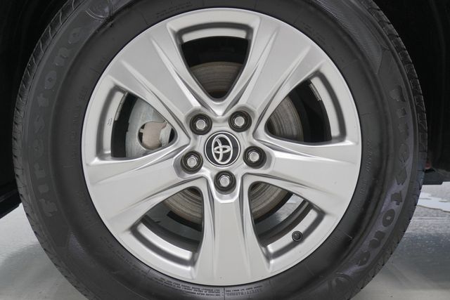 2024 Toyota RAV4 Hybrid XLE AWD - 23014046 - 22
