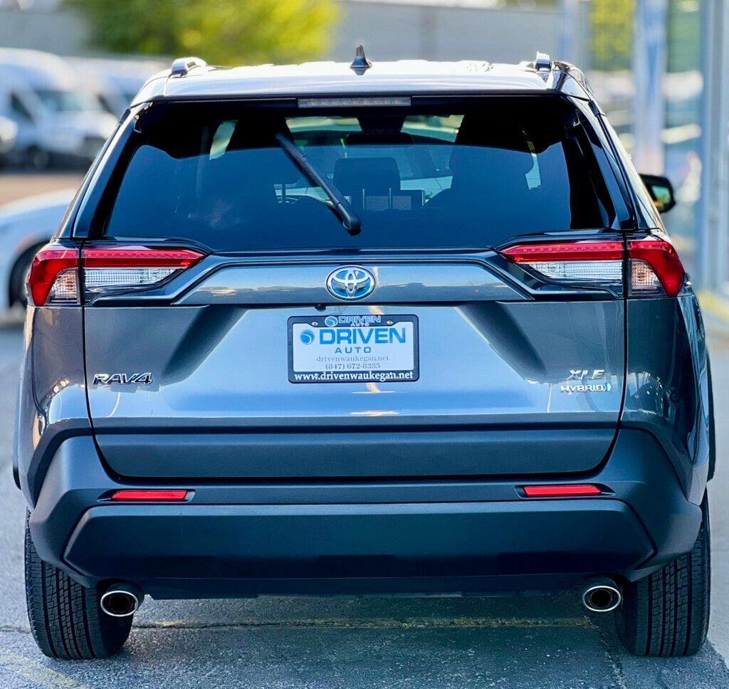 2024 Toyota RAV4 Hybrid XLE photo 31