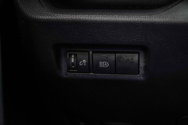 2024 Toyota RAV4 Hybrid XLE AWD - 23006341 - 31