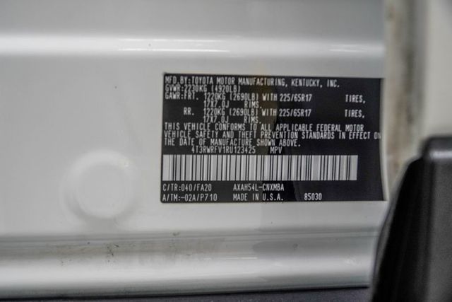 2024 Toyota RAV4 Hybrid XLE AWD - 23006341 - 40