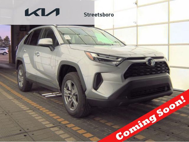 2024 Toyota RAV4 Hybrid XLE AWD - 23010872 - 0