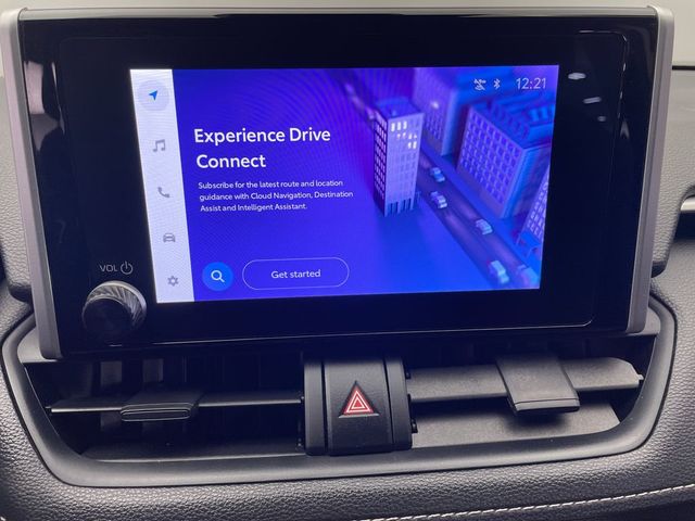 2024 Toyota RAV4 Hybrid XLE AWD - 22942128 - 24