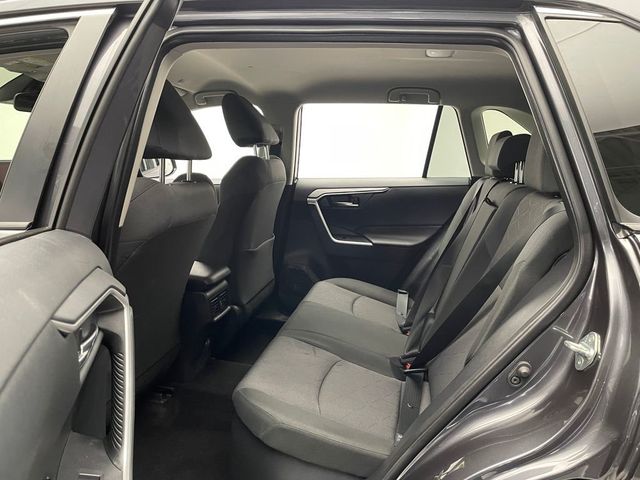 2024 Toyota RAV4 Hybrid XLE AWD - 22942128 - 32