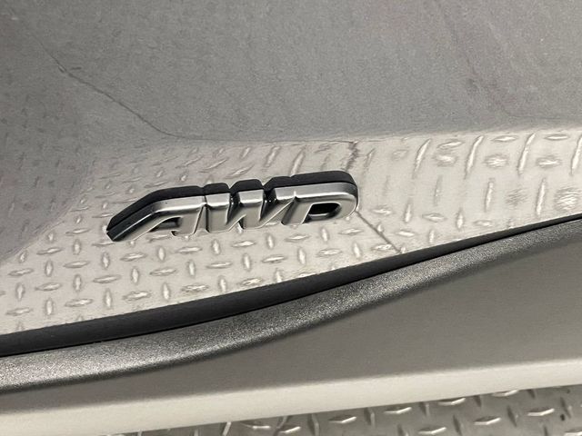 2024 Toyota RAV4 Hybrid XLE AWD - 22942128 - 43