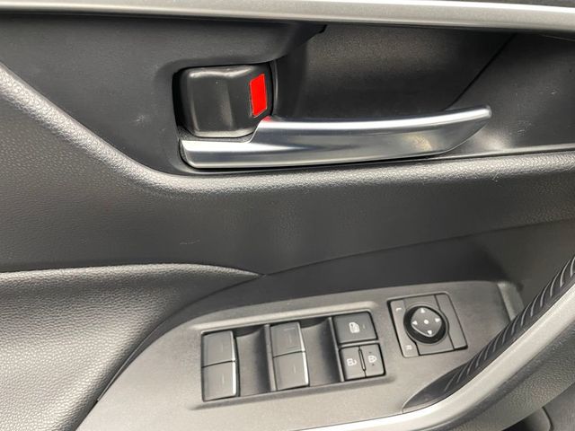 2024 Toyota RAV4 Hybrid XLE AWD - 22963389 - 9