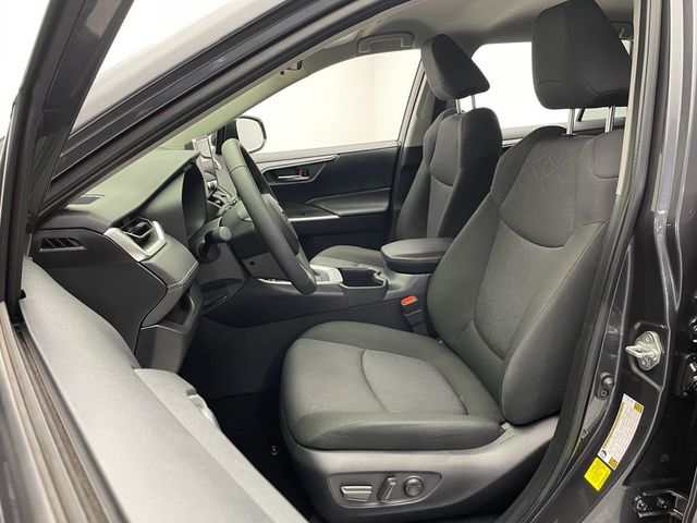 2024 Toyota RAV4 Hybrid XLE AWD - 22963389 - 12