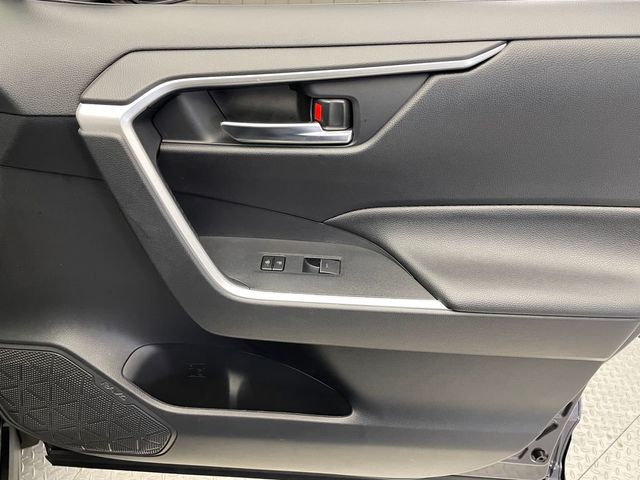 2024 Toyota RAV4 Hybrid XLE AWD - 22963389 - 14