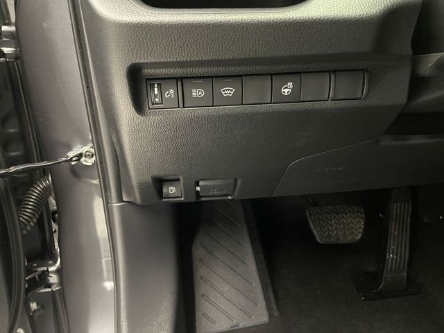 2024 Toyota RAV4 Hybrid XLE AWD - 22963389 - 19